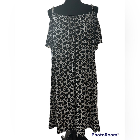 db established 1962 Dresses & Skirts - NWOT DB Established 1962 off the shoulder dress